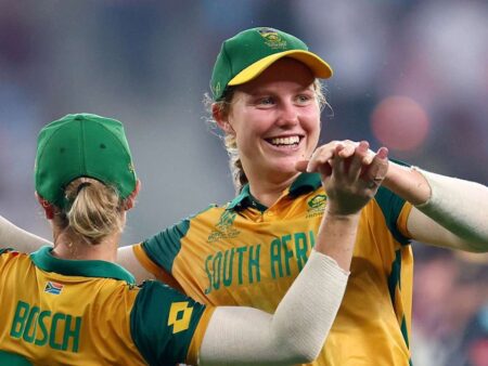 Dercksen Earns First CSA Central Contract