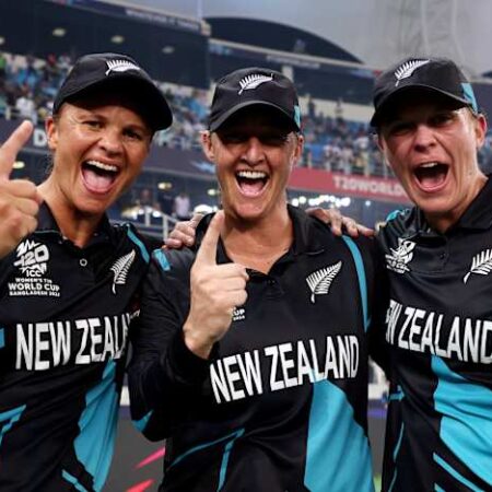 Devine, Amelia, Tahuhu Return to New Zealand Squad for Australia T20Is