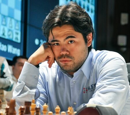 Chess.com Classic – लाइव!