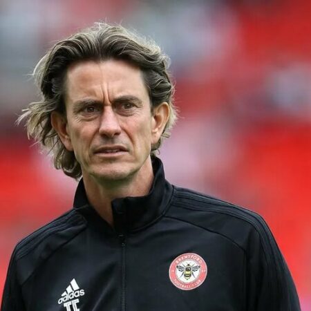 थॉमस फ्रैंक: टॉटेनहम के लिए सही विकल्प? उनकी रणनीति और जरूरतें