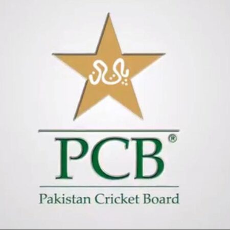 पीसीबी ने विदेशी टी20 लीगों के लिए खिलाड़ियों के एनओसी निलंबित किए