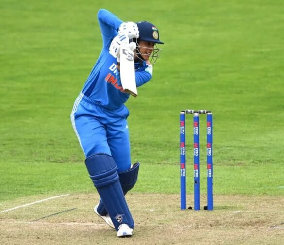 मंधाना 10,000 अंतर्राष्ट्रीय रन बनाने वाली चौथी महिला बनीं