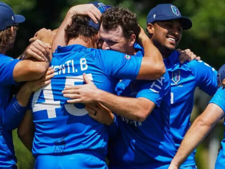 ऑलराउंडर स्मट्स, हैरी मेनेंटी ने कनाडा पर इटली की जीत सुनिश्चित की